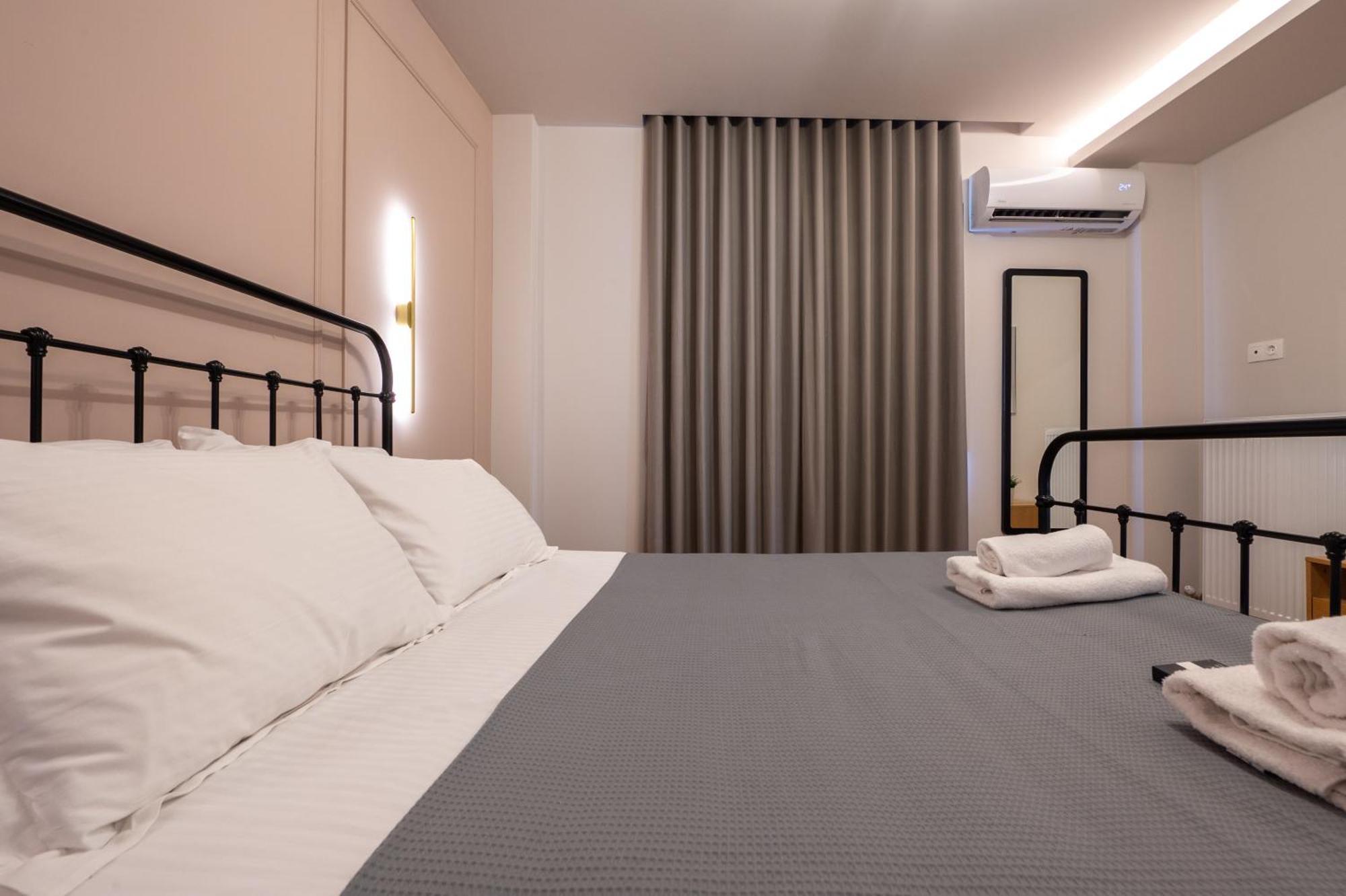 Live Life Plaka Apartment Athen Exterior foto