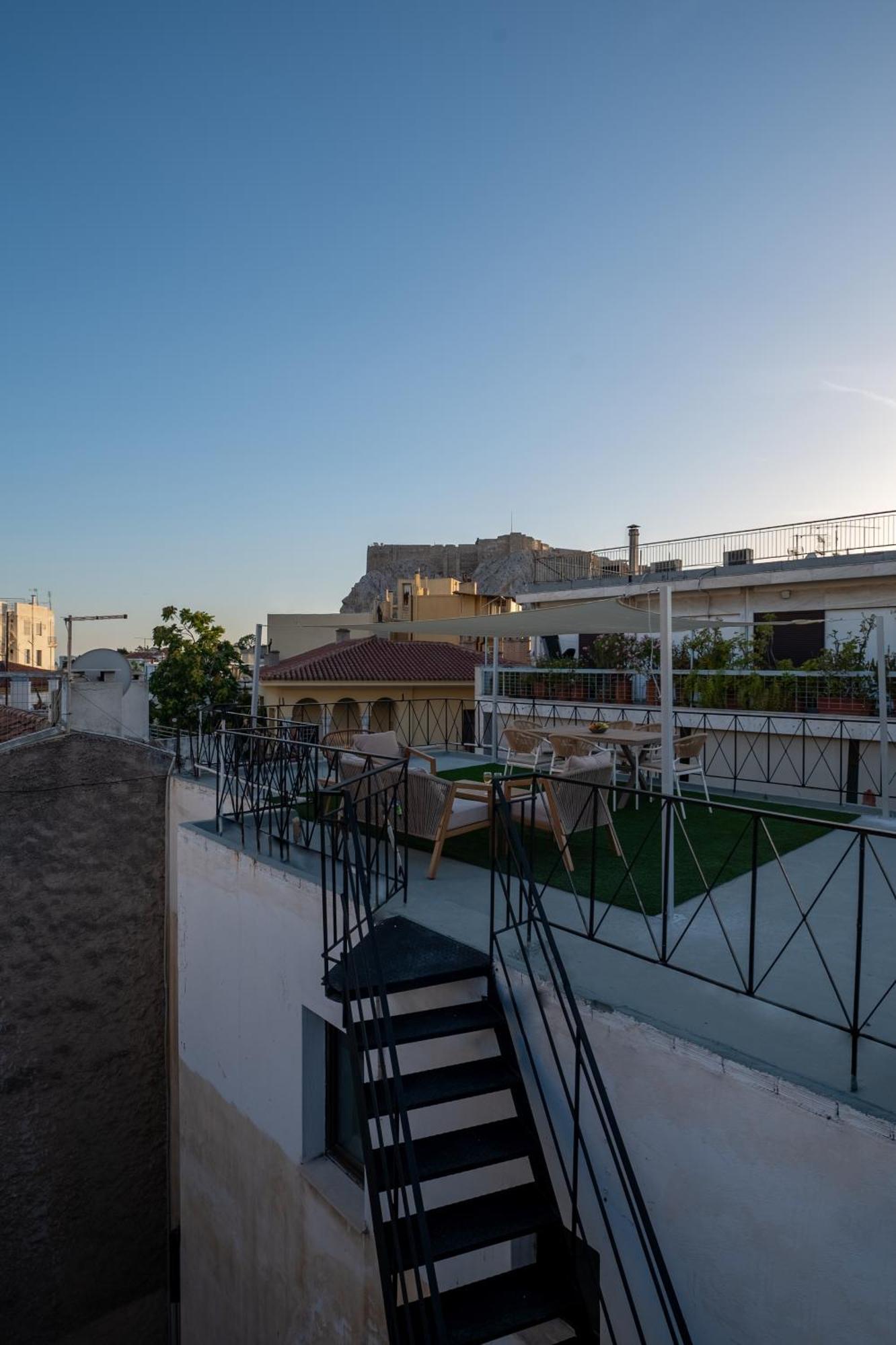 Live Life Plaka Apartment Athen Exterior foto